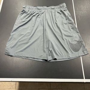 Nike mens shorts size XXL